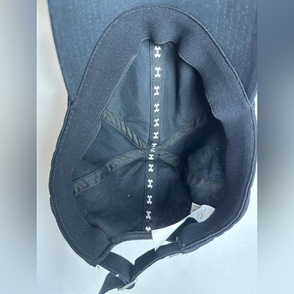 NWT ‘Resting Gym Face’ Black Cap by UnderArmour - Picture 10 of 11